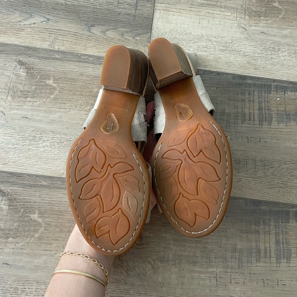 Born heeled open toe sandals - Picture 8 of 8